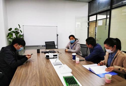 1588034150302578.jpg 提供法律咨詢服務.jpg