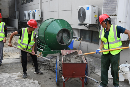 06  技(jì)能(néng)實際操作(zuò)現(xiàn)場(chǎng)-3.jpg