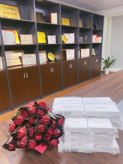 1646901608586468.jpg 01 女(nǚ)神節福利-1.jpg