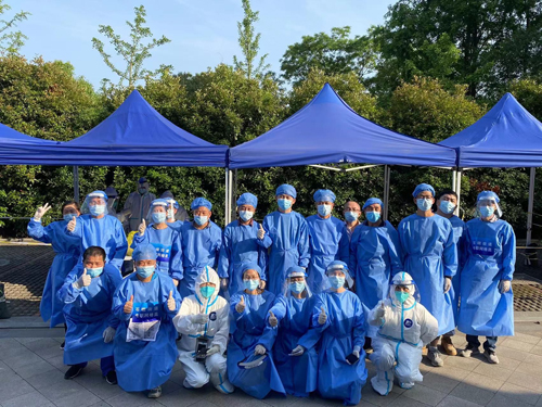 01 李建良參與疫情防控、社區(qū)工(gōng)作(zuò)中-1.jpg