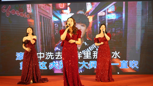 04  歌(gē)曲：《大(dà)風(fēng)吹》.JPG